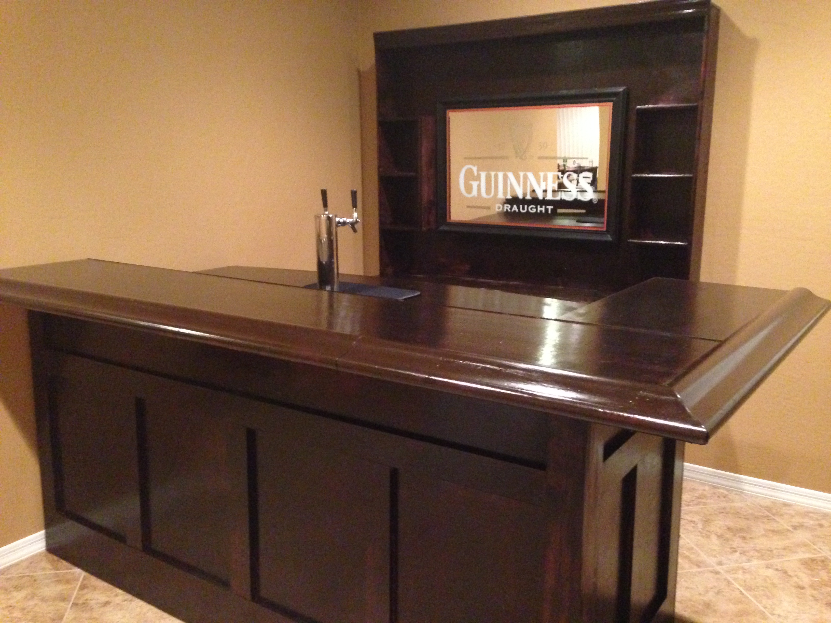 How To Build Your Own Home Bar | Milligan's Gander Hill Farm  I really like what Matt did for the back bar.